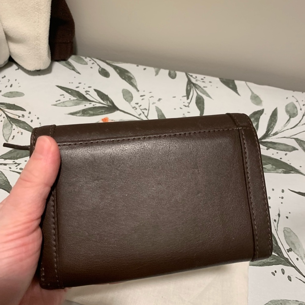 Vintage Coach Soho Brown Leather Wallet - Picture 4 of 12